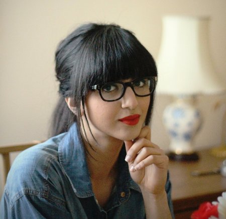 Прямое каре с челкой