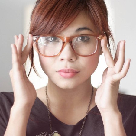 Японские девушки в очках для зрения