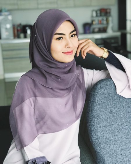 Джулла Абдулла малайзийка