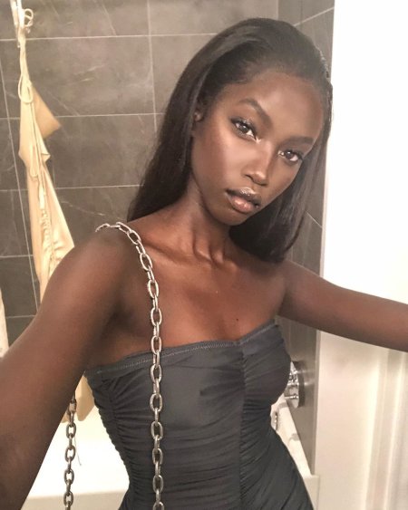 АНОК Уай модель