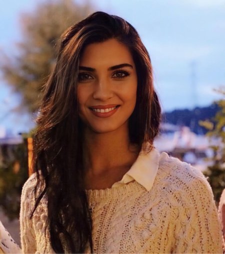 Туба Буйукустун турецкая