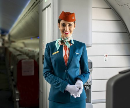 Форма бортпроводников Uzbekistan Airways