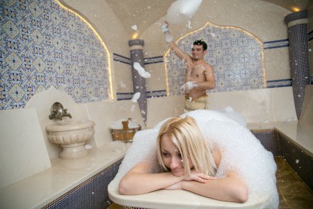 Девушка в хамаме