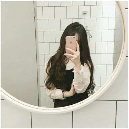 Лицо в зеркале