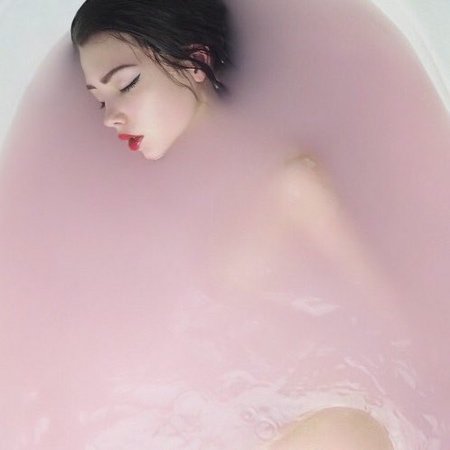 Елена Шейдлина в ванной