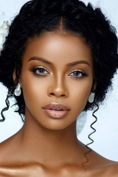 Мишель Морган афроамериканка в Нижнем