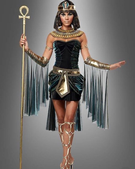 Богиня Египта Нефертити