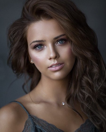 Anna Belik портрет