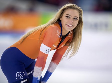 Нидерландская конькобежка Ютта Лердам