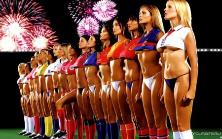 Футбольная команда девушек