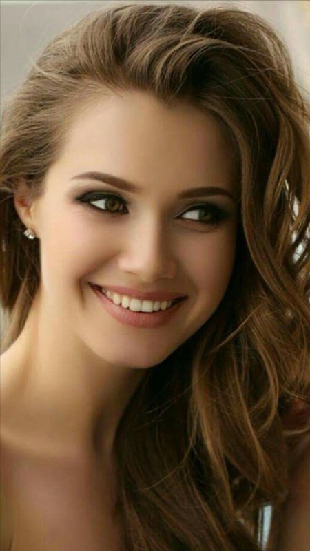 Красивые лица девушек