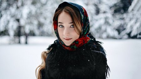 Девушка зима