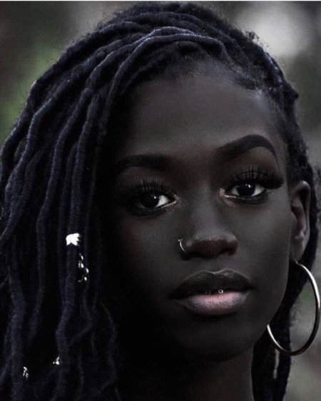 Темнокожие девушки