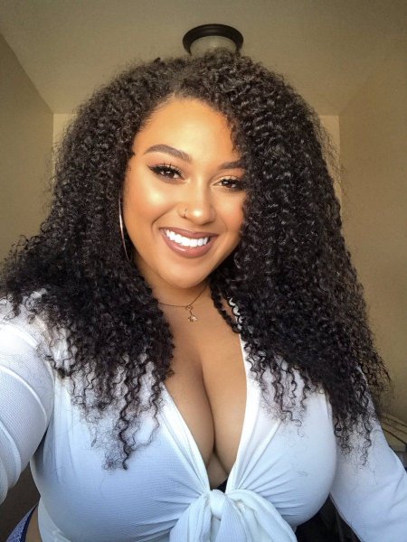 Даниель Николь мулатка