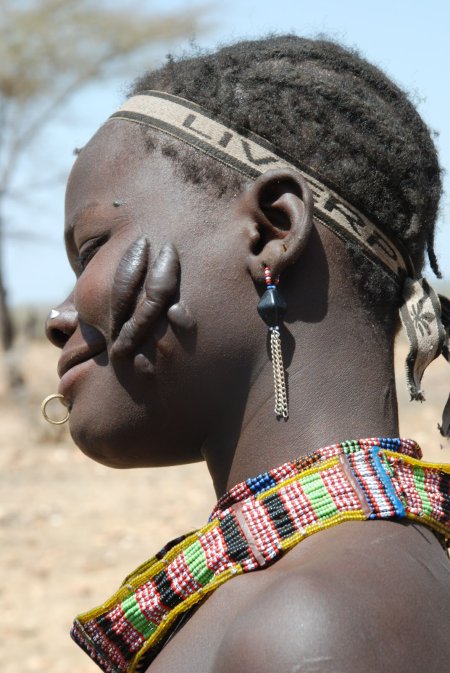 Женщина с африканского племени