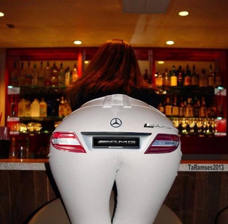 Прикольный зад