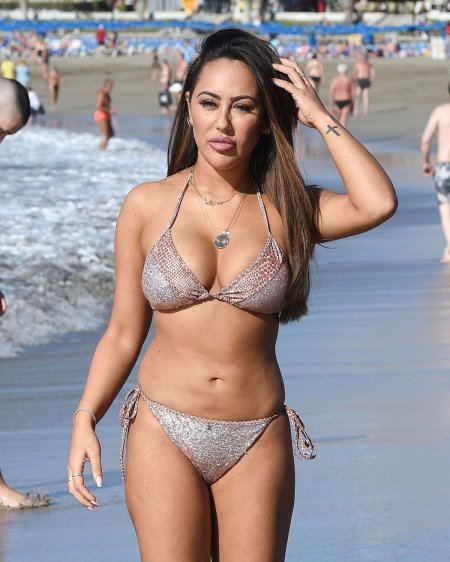 Софи Бальби бикини