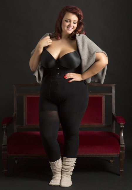 Толстые девушки в колготках