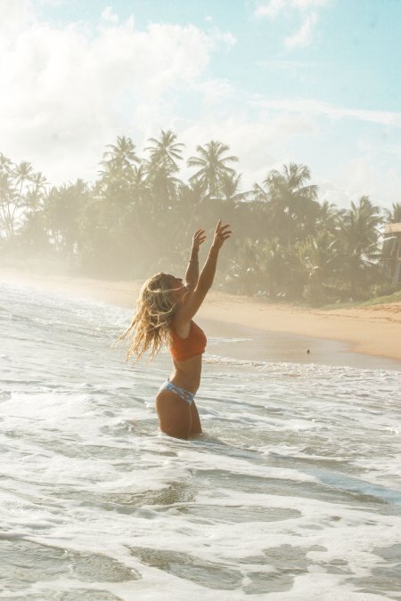 Шри Ланка девушки на пляже