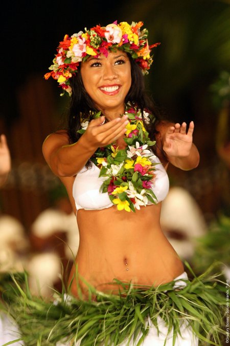 Вахине Таити