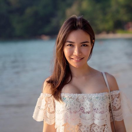 Janella Ooi пак
