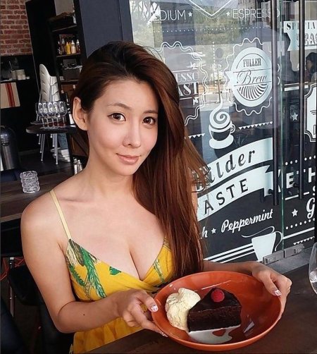 Красивые женщины Сингапура