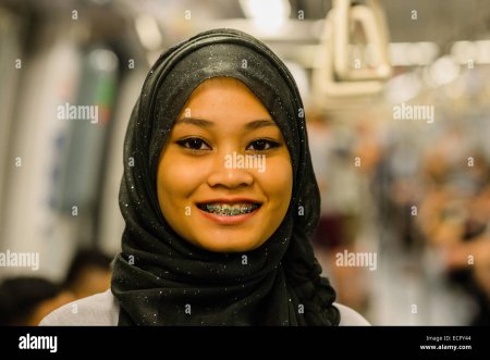 Сингапурские женщины