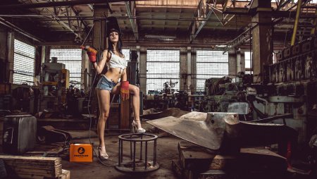 Цех со станками