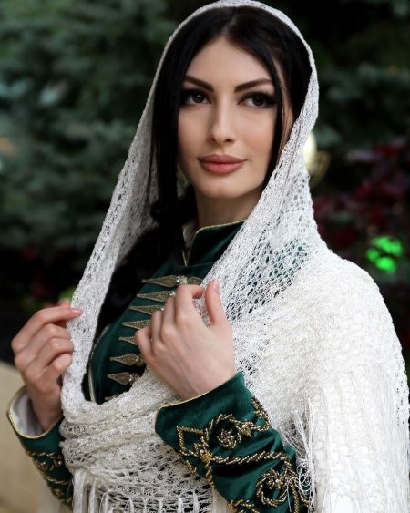 Горянка осетинка