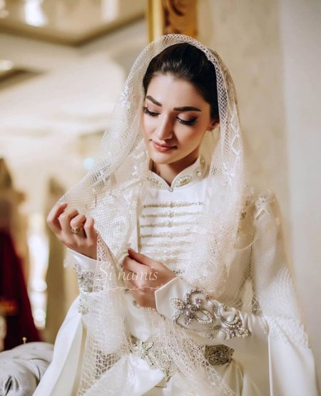 Певица Дженнет кумычка