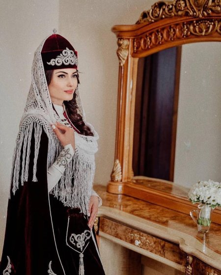 Красавицы черкешенки