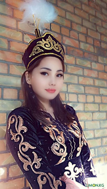 Девушки киргизки
