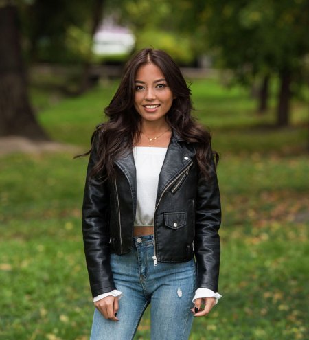 Самые красивые кыргызские девушки