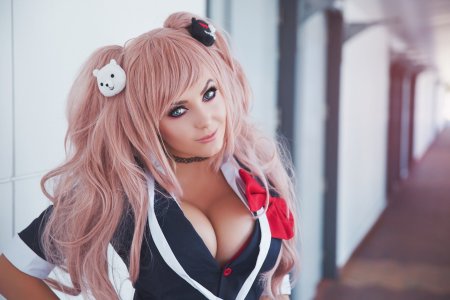Джессика Нигри Junko Enoshima