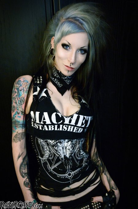 Алисия нефор