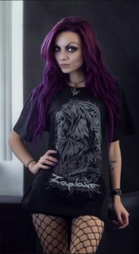 Эшли Пирс неформалка