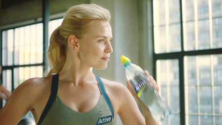 Aqua minerale актриса