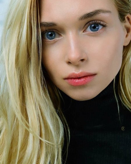 Виктория Белякова теле2 Миа