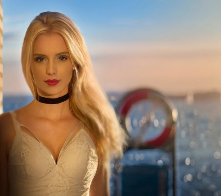 Carl gia модель