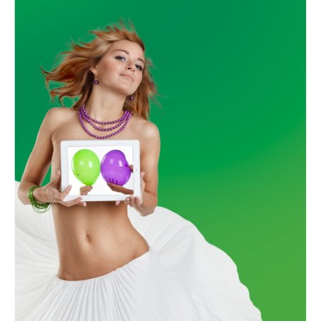 Девушка вреклвме МЕГАФОН