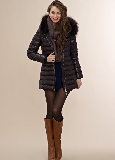 Девушка в зимней куртке