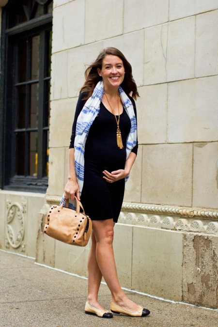 Платье с балетками