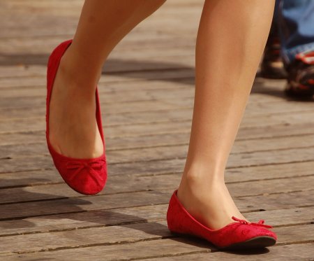 Туфли на босую ногу женские