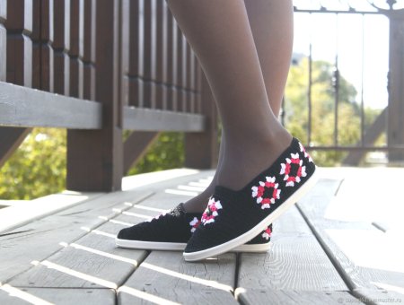 Ноги в балетках