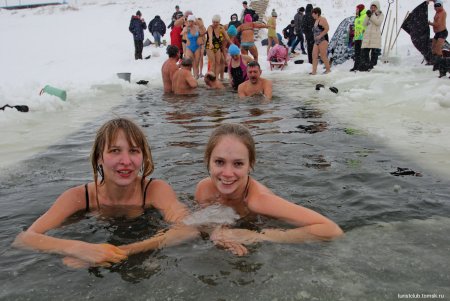 Девушки моржи