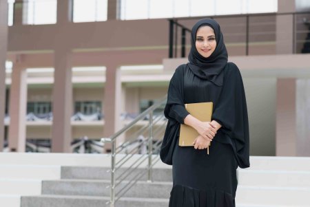 Саудовские девушки и женщины