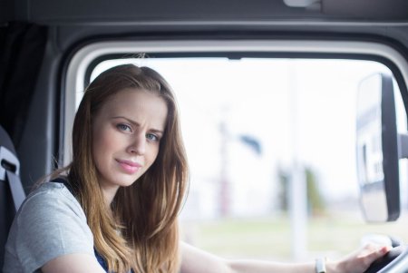 Татьяна Хусяинова камазистка