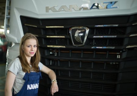 Татьяна Хусяинова камазистка