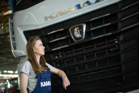 Татьяна Хусяинова камазистка