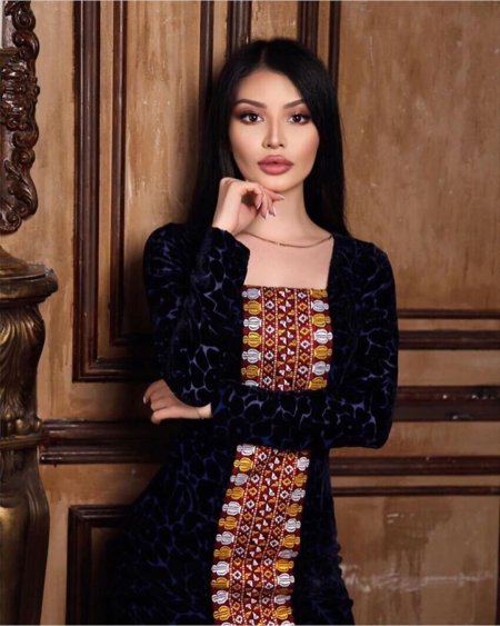 Туркмен Джанин Авазада